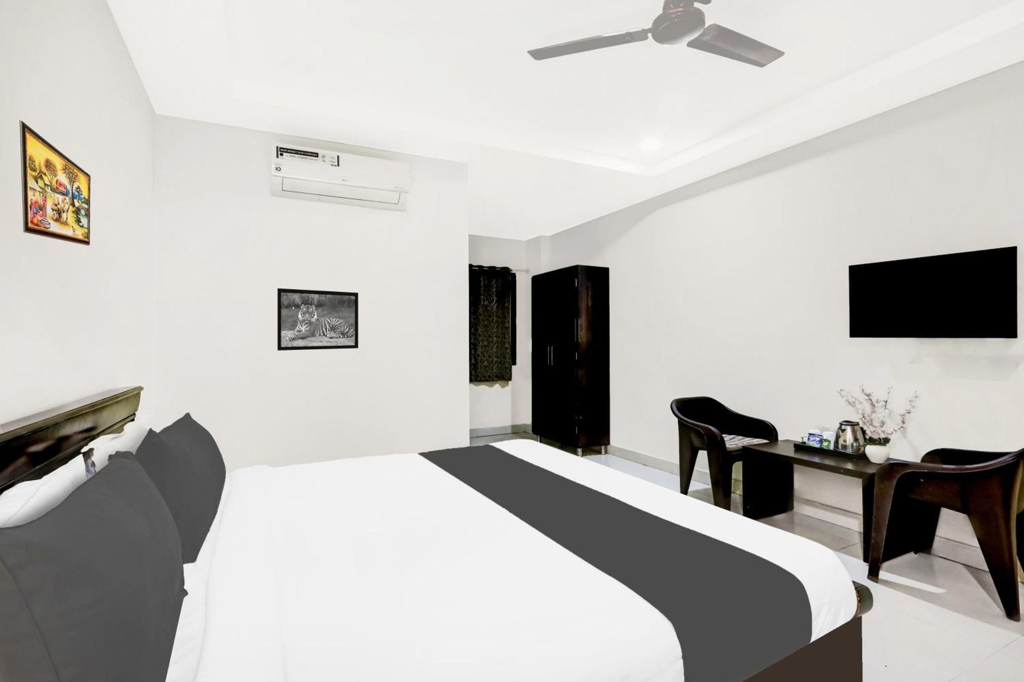 Capital O 49955 Hotel Green Tree Visakhapatnam Buitenkant foto