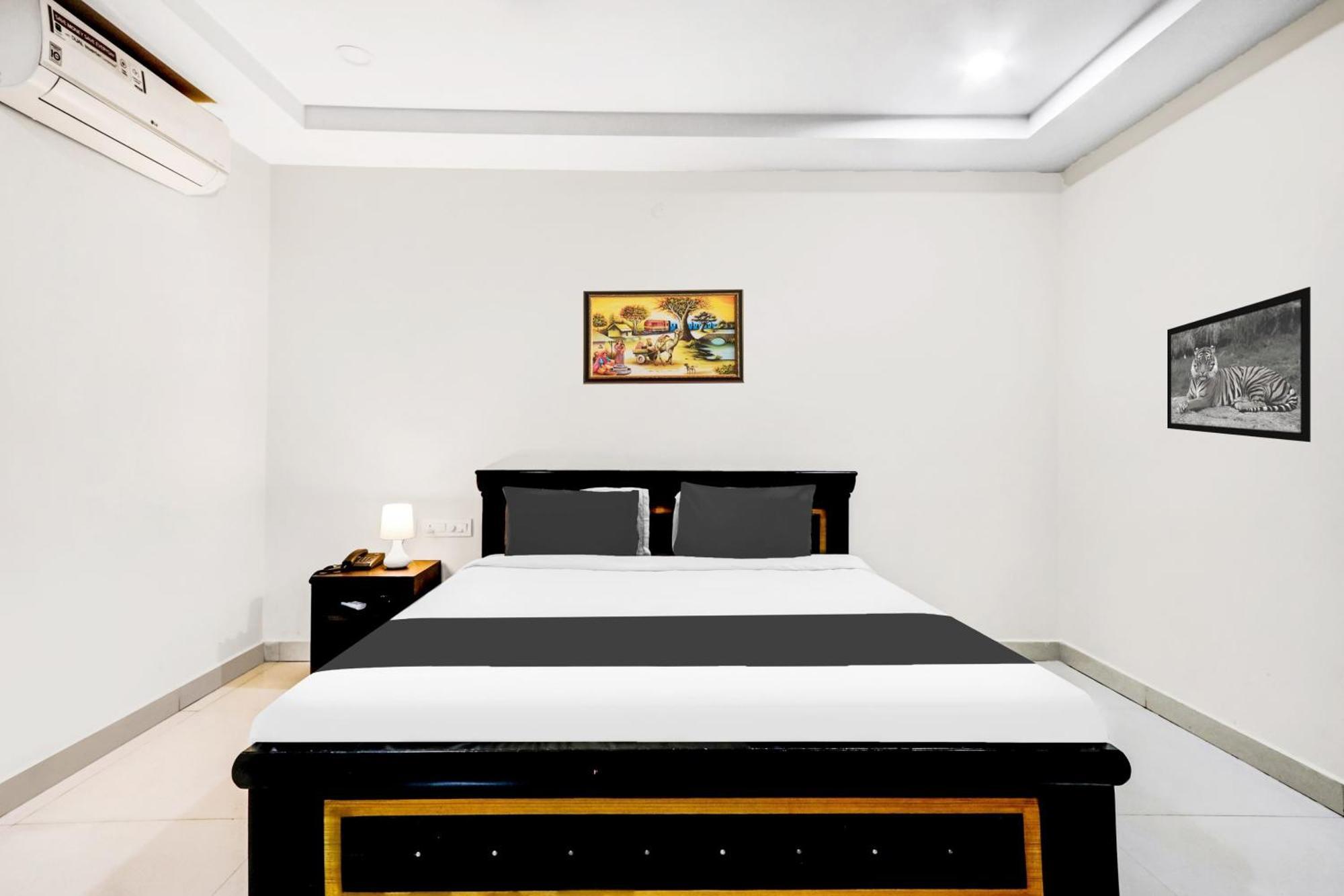 Capital O 49955 Hotel Green Tree Visakhapatnam Buitenkant foto
